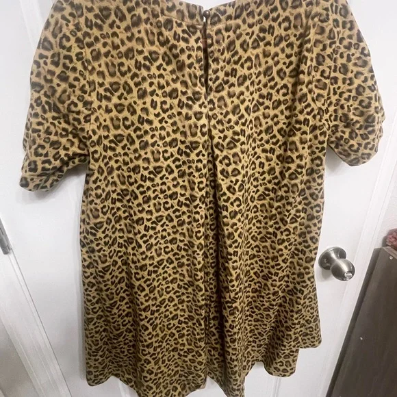 Entro Leopard Print Mini Swing Dress - Picture 5 of 6